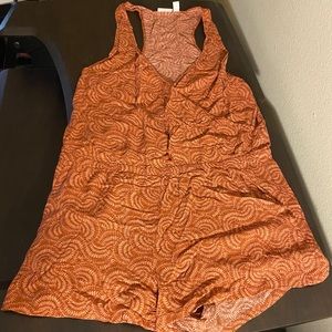 Hinge Romper - Gently Worn